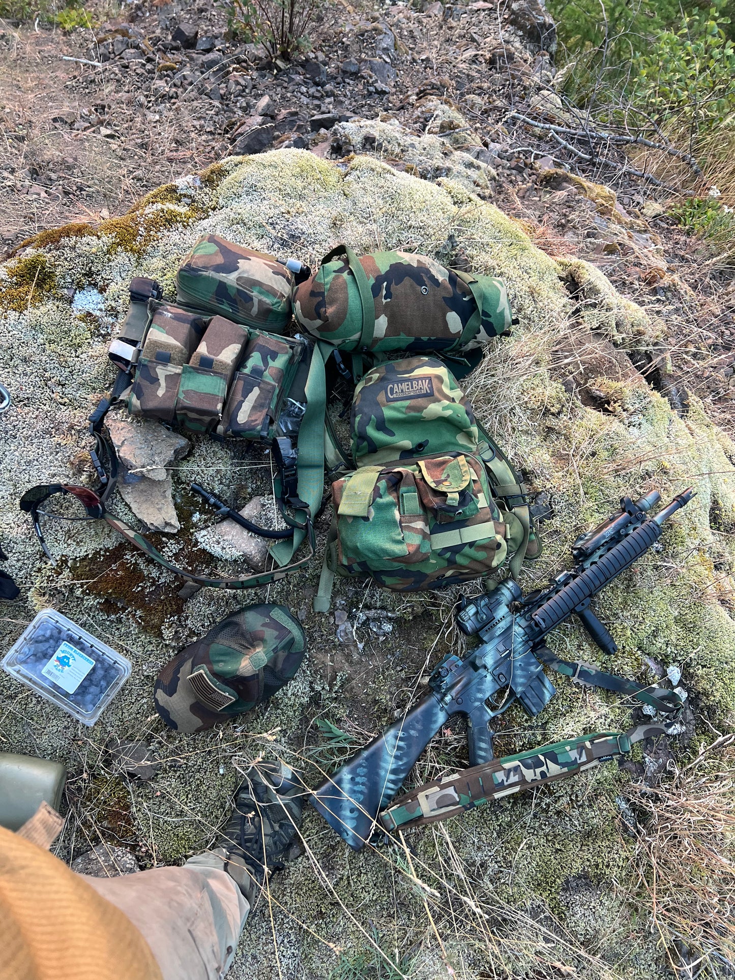 US Military Surplus MOLLE-ii Buttpack / Waistpack - Multiple Patterns