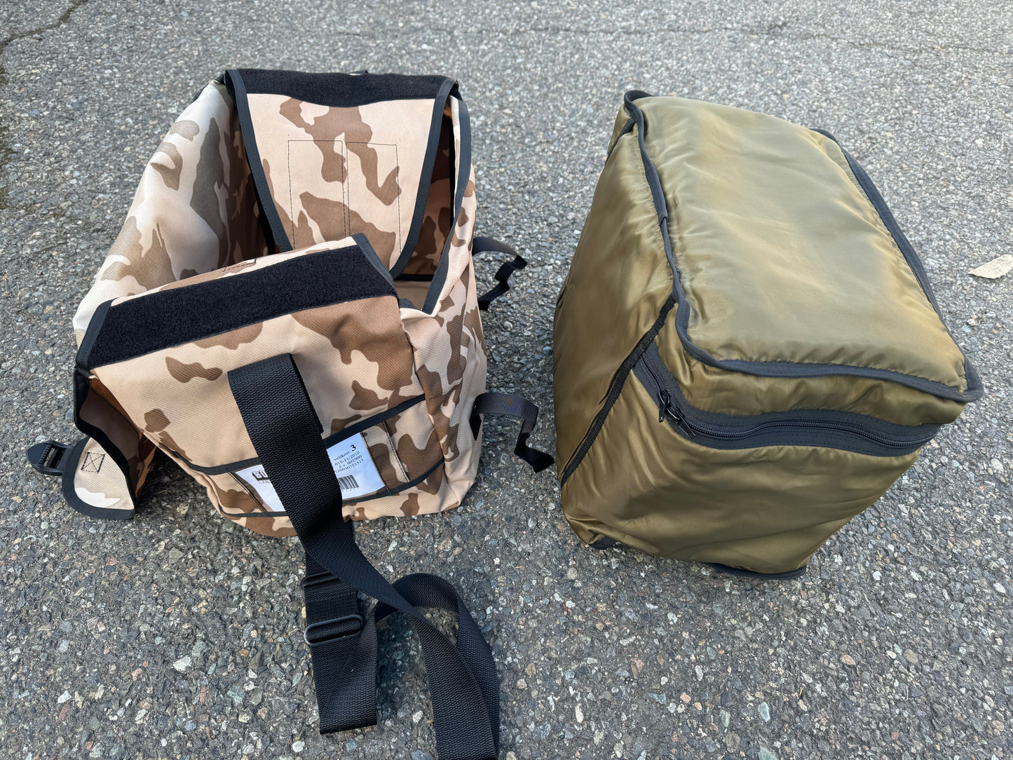 Czech Republic M95 Desert NBC Suit - L/XL, New MOPP suit