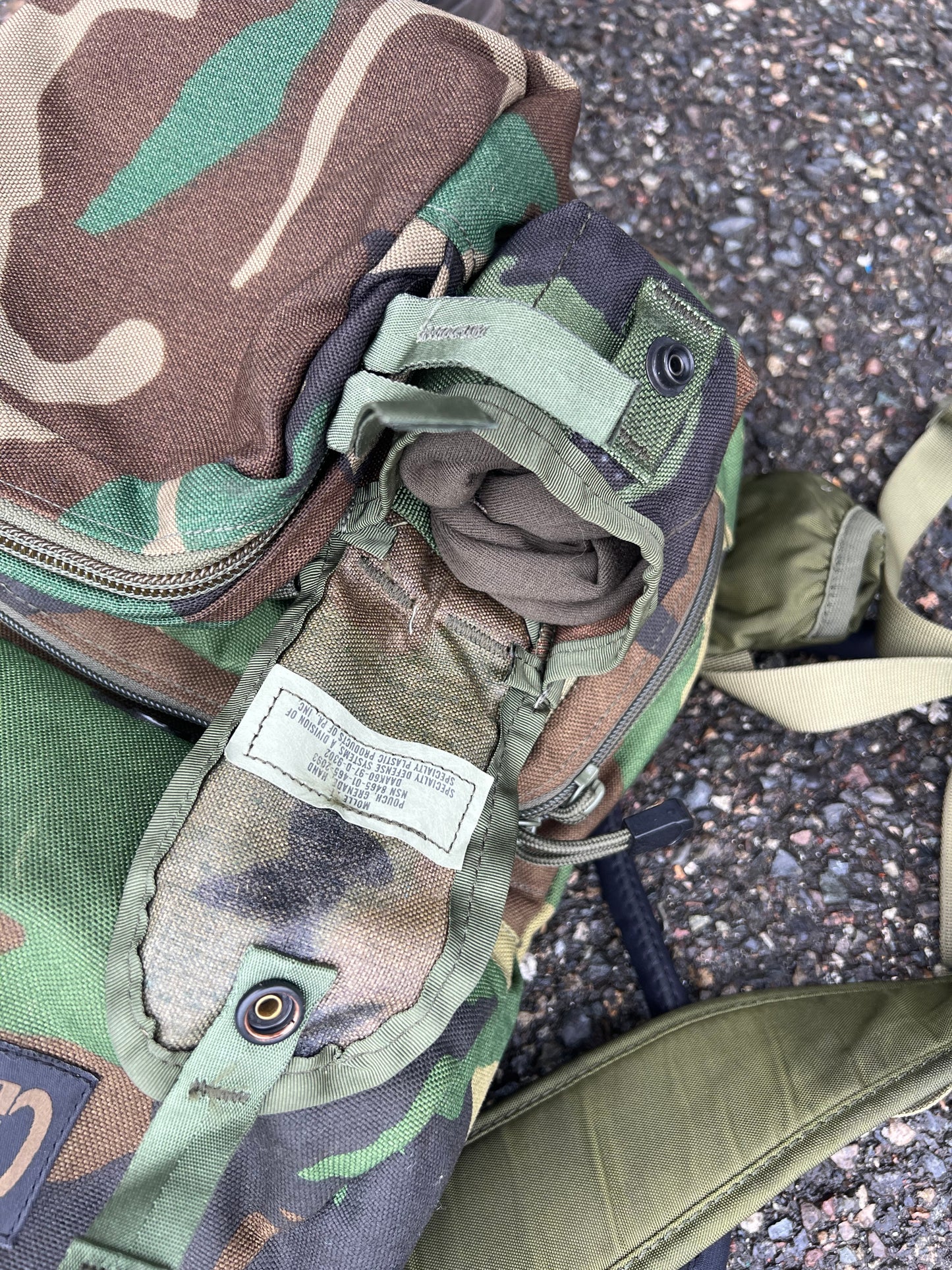 US Military Surplus MOLLE-ii Small Pouches - Multiple Patterns