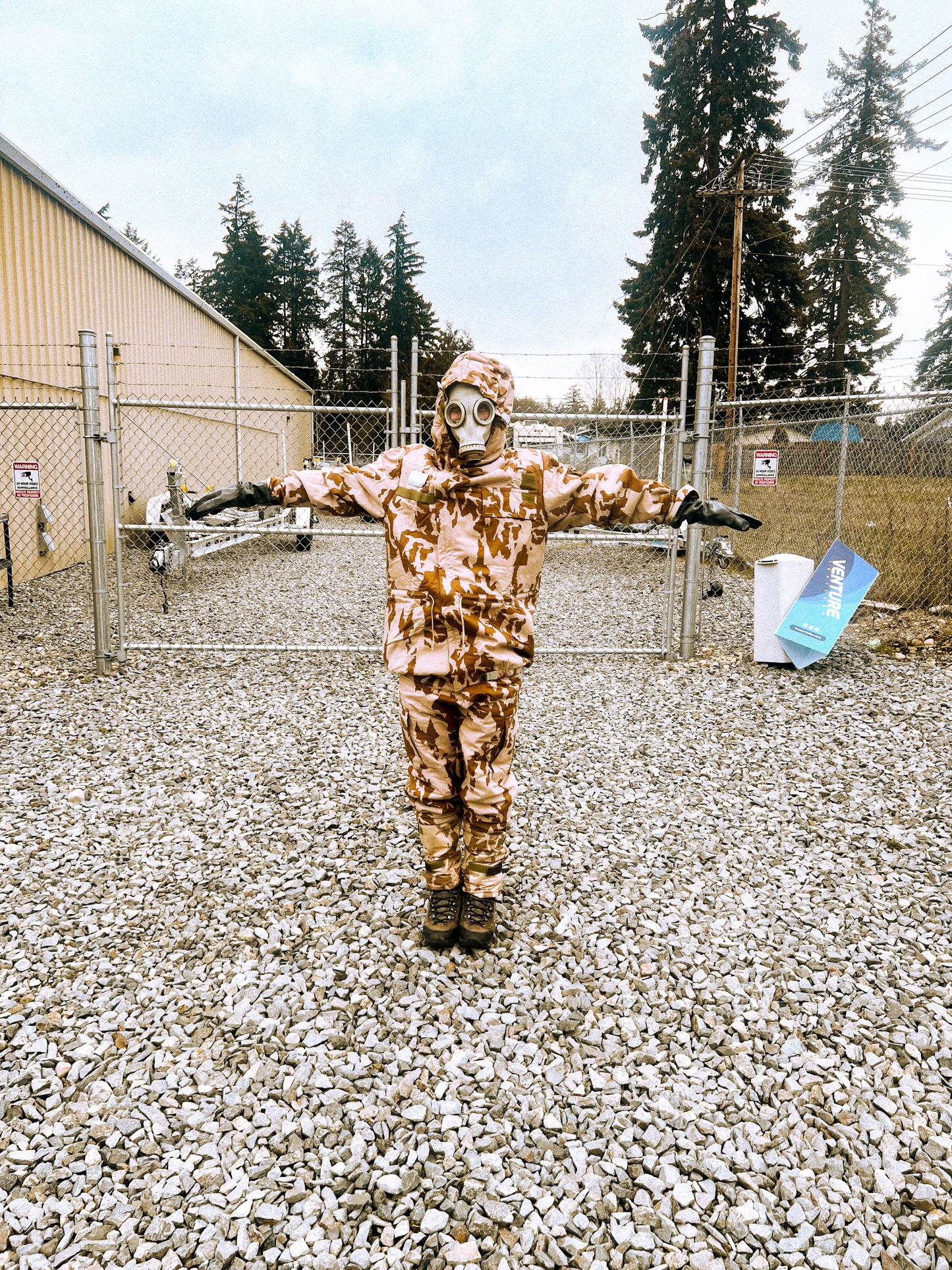 Czech Republic M95 Desert NBC Suit - L/XL, New MOPP suit