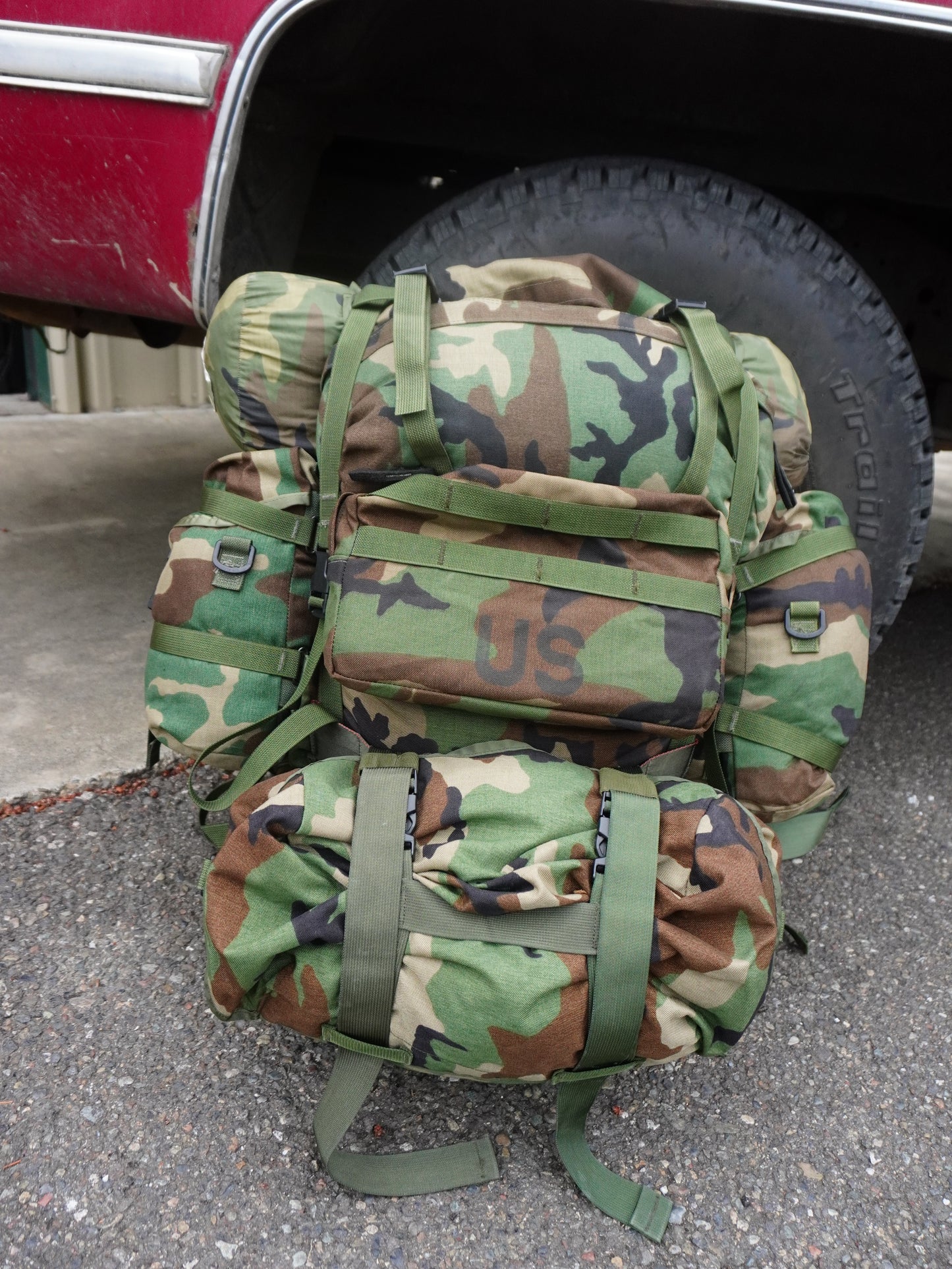 USGI MOLLE-ii M81 Rucksack and Components - Used