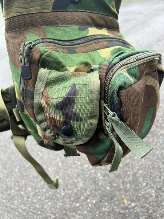 US Military Surplus MOLLE-ii Small Pouches - Multiple Patterns