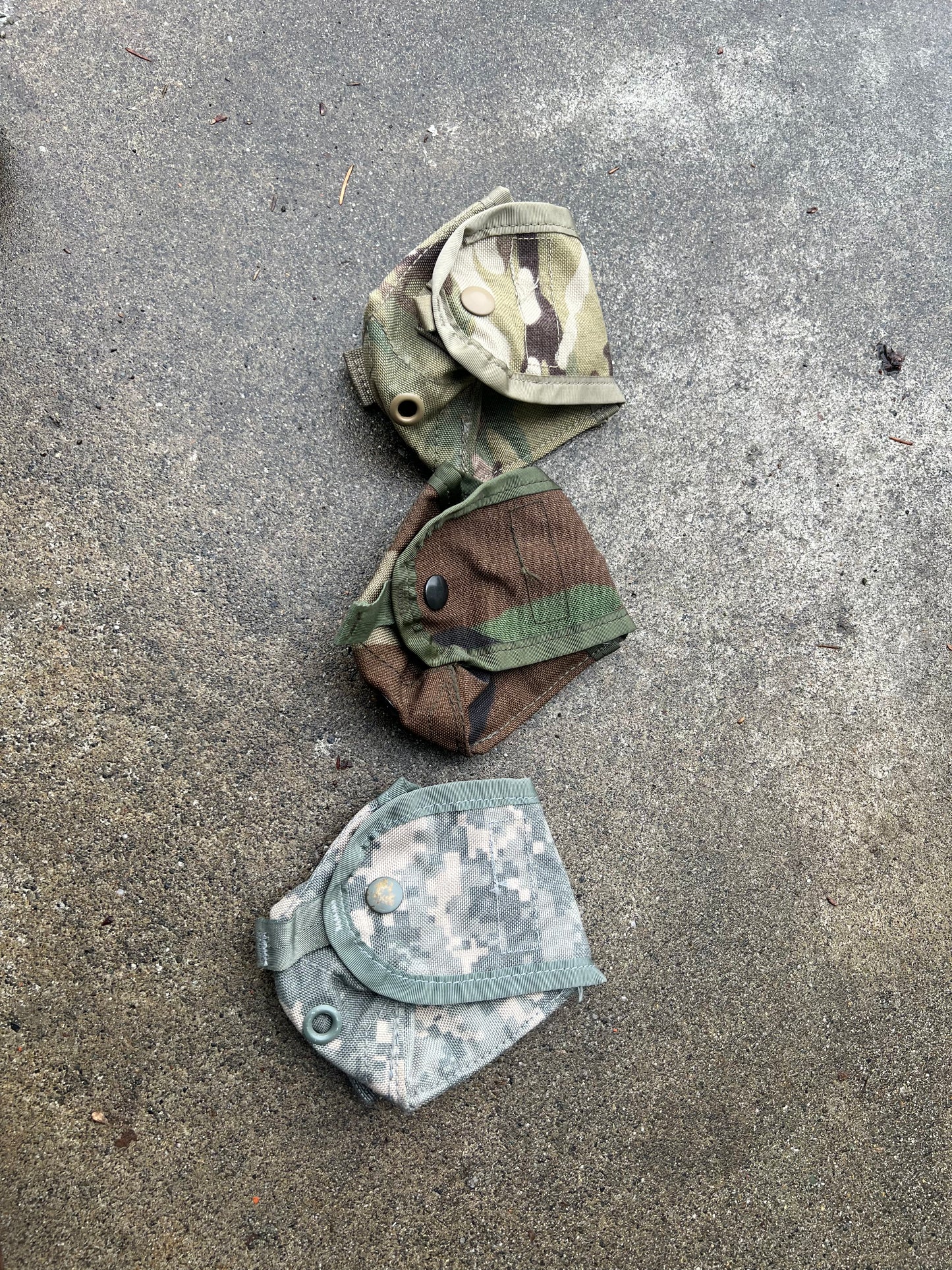 US Military Surplus MOLLE-ii Small Pouches - Multiple Patterns