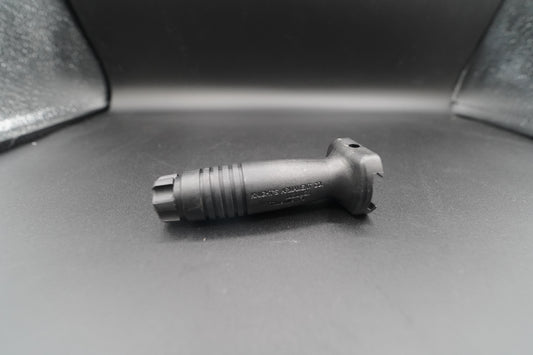 Knight's Armament Vertical Grip