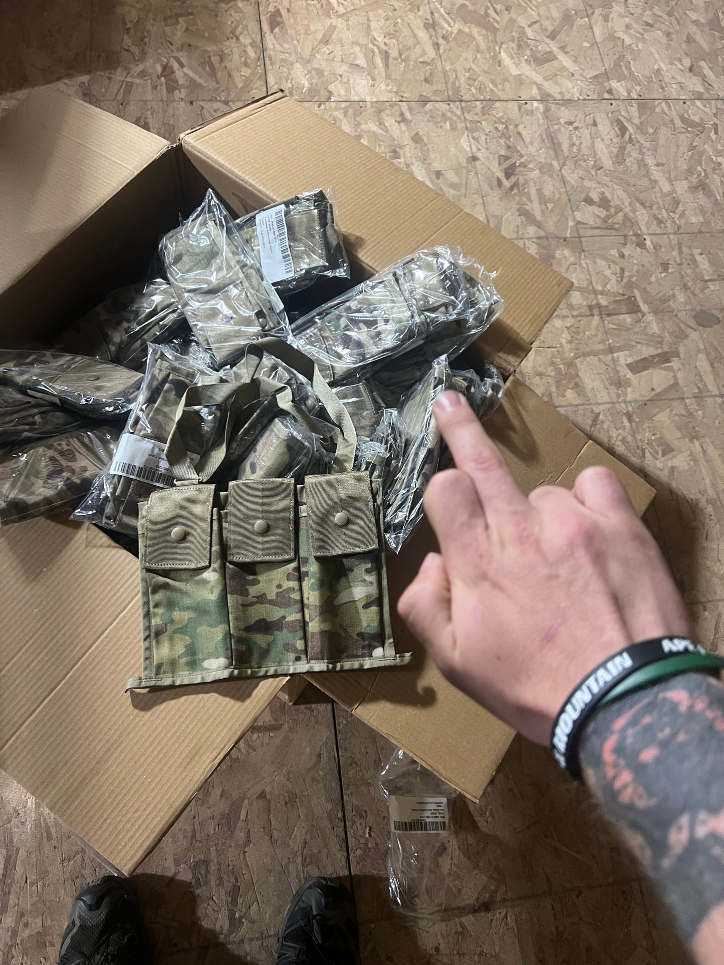 US Military Surplus MOLLE-ii Six Mag Bandoliers - Multiple Patterns