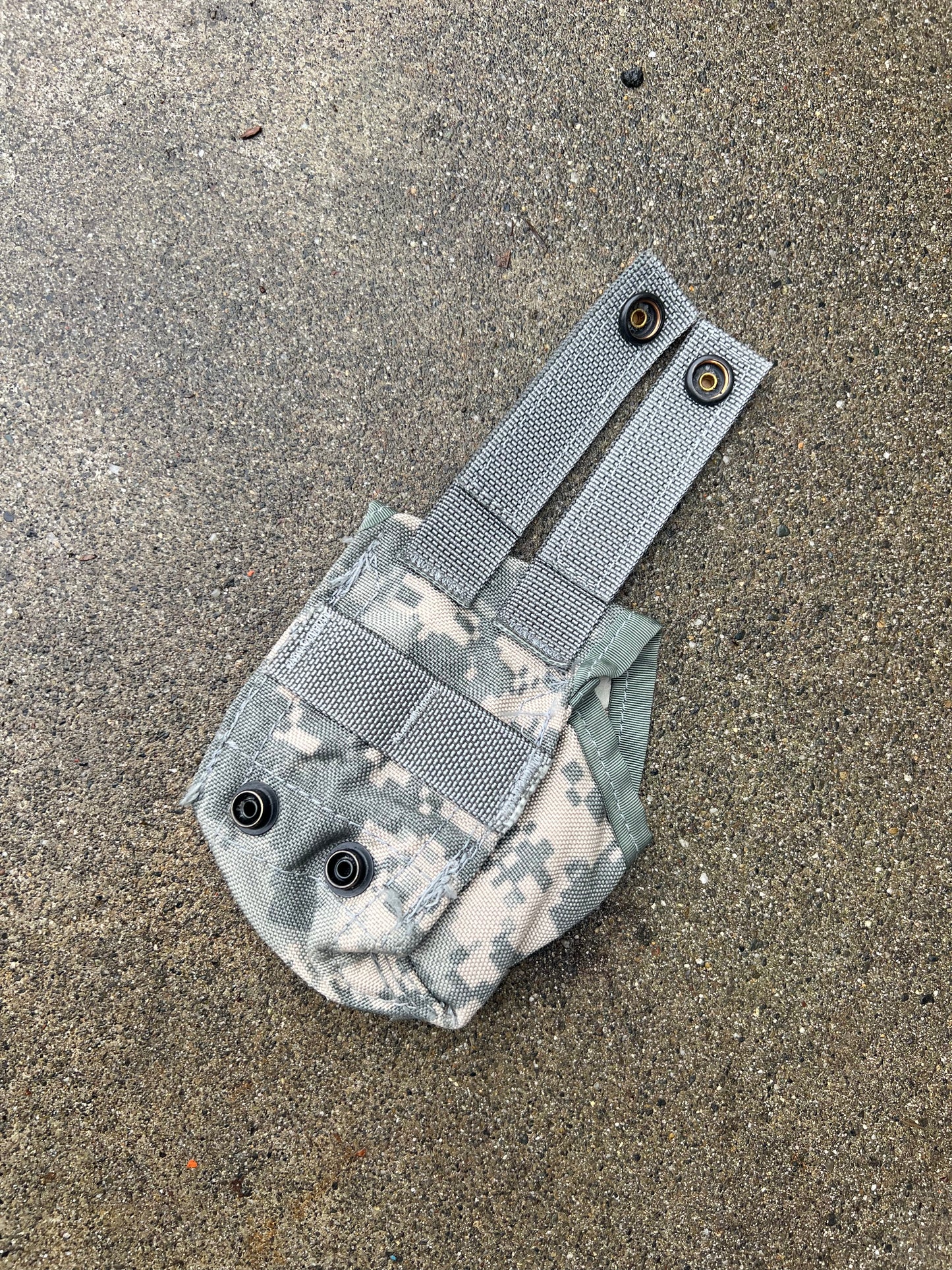 US Military Surplus MOLLE-ii Small Pouches - Multiple Patterns