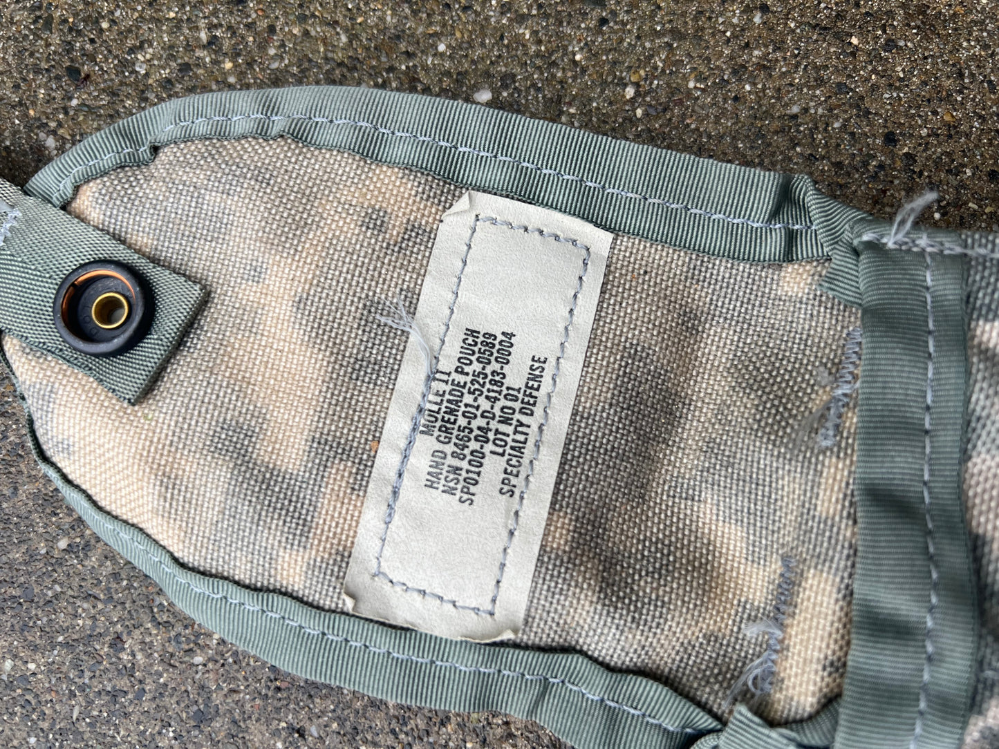 US Military Surplus MOLLE-ii Small Pouches - Multiple Patterns