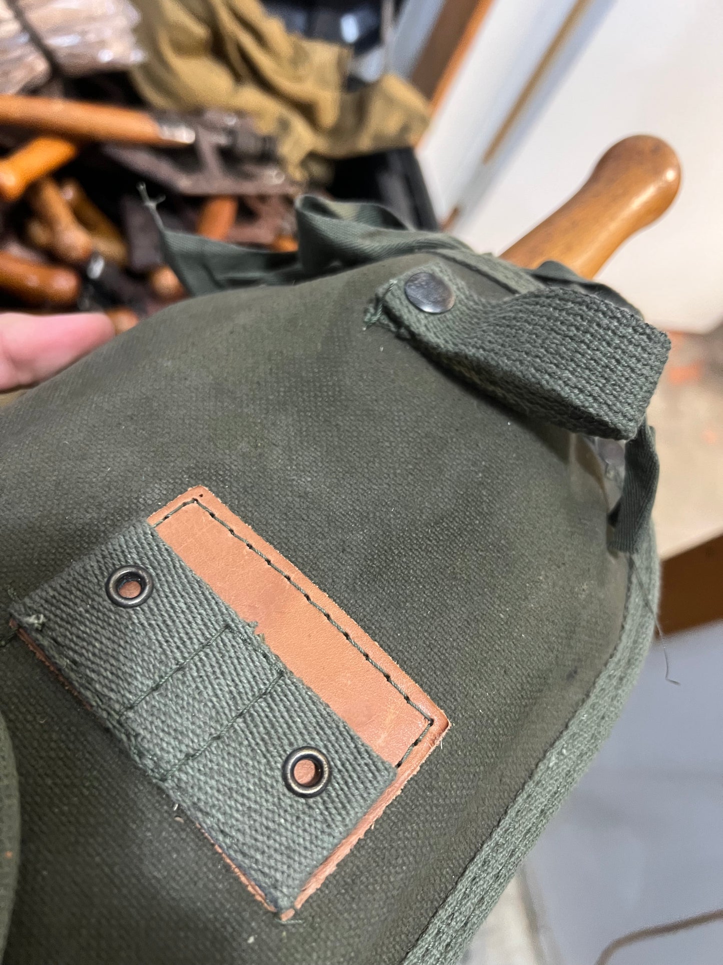 USGI OD M65 Shovel Cover (Alice Clips)