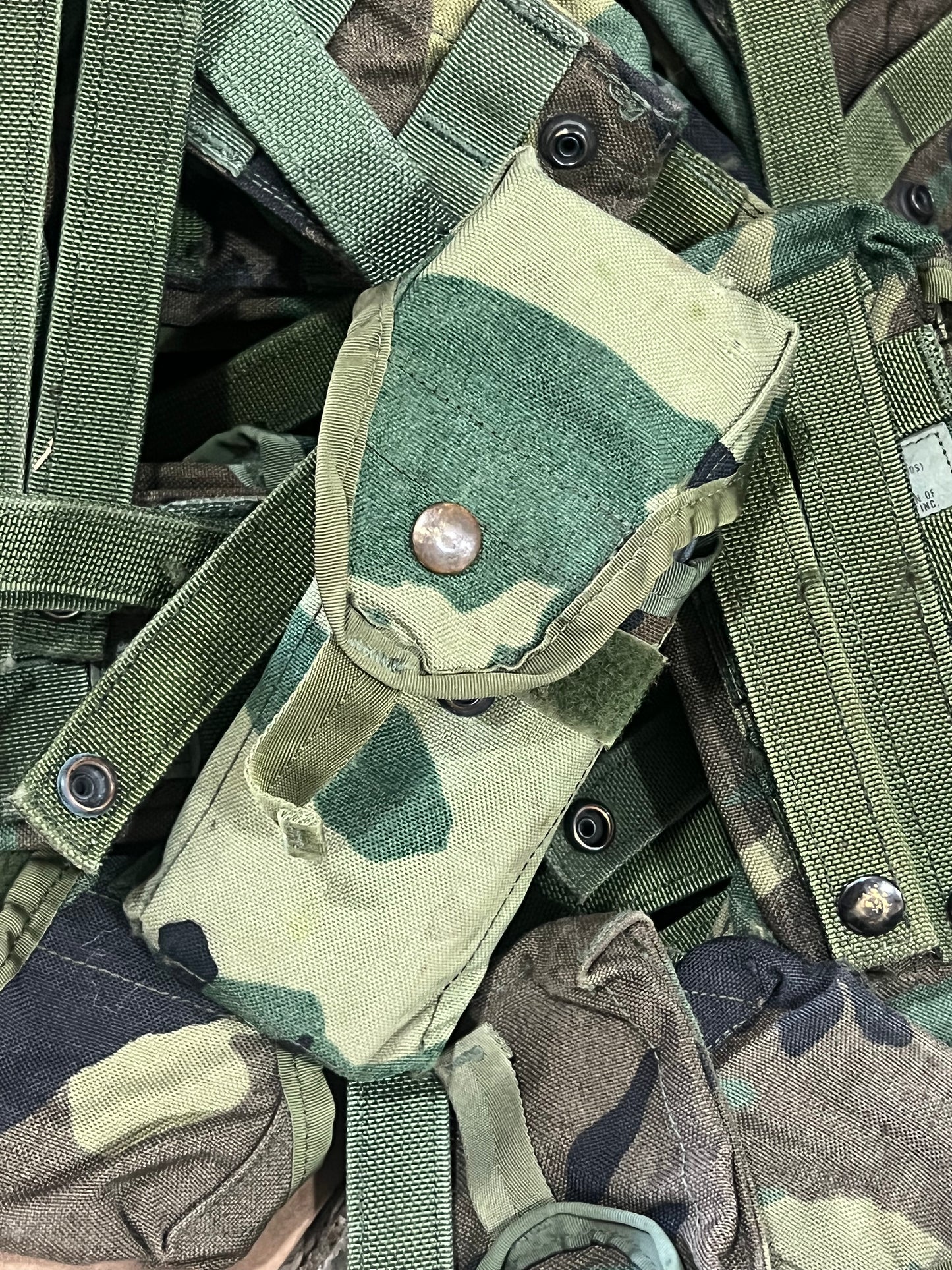 USGI MOLLE-ii M81 Woodland Magazine Pouch - Used