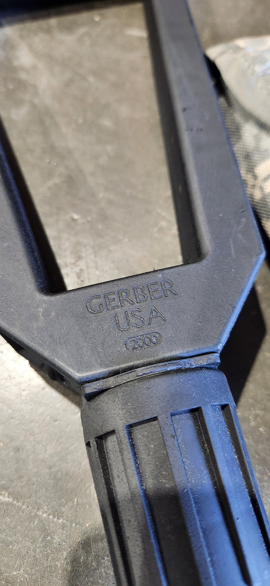 Gerber E-Tool Shovel w/ ACU Cover