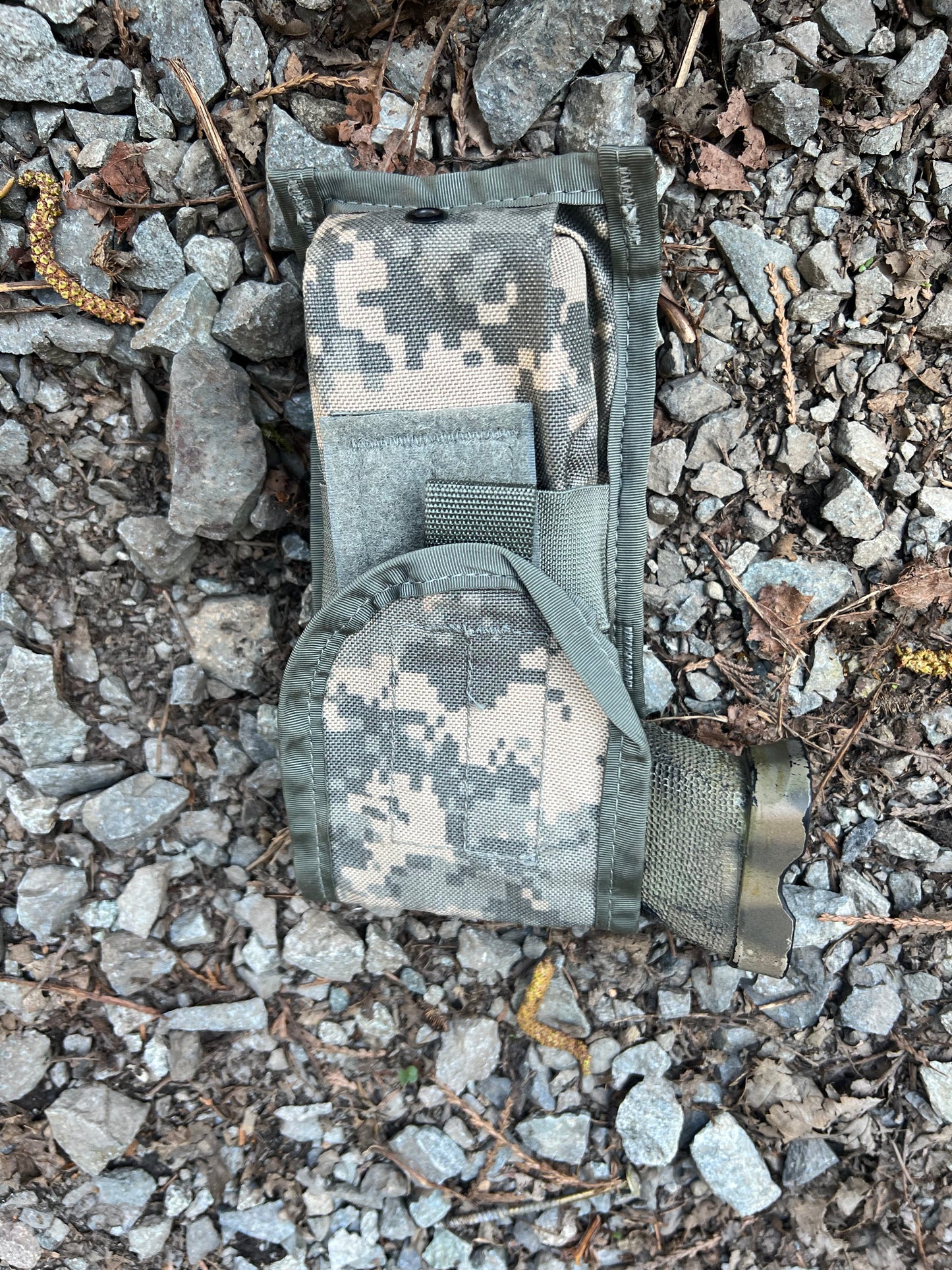US Military Surplus MOLLE-ii Double Magazine Pouches - Multiple Patterns