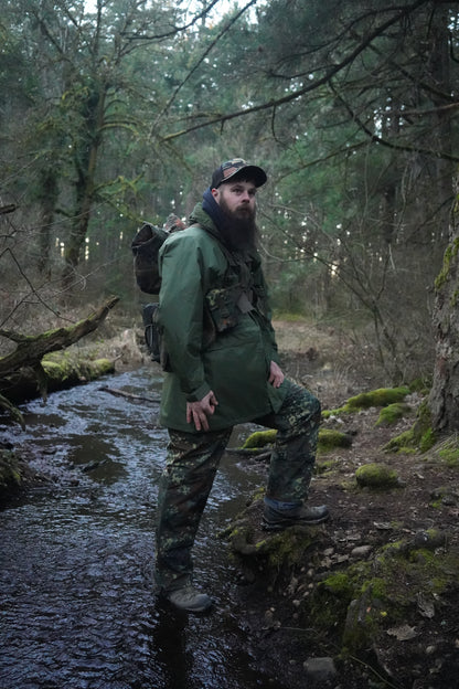 Saksan armeijan ylijäämäinen Flecktarn G3 -partiolaisen vyösetti