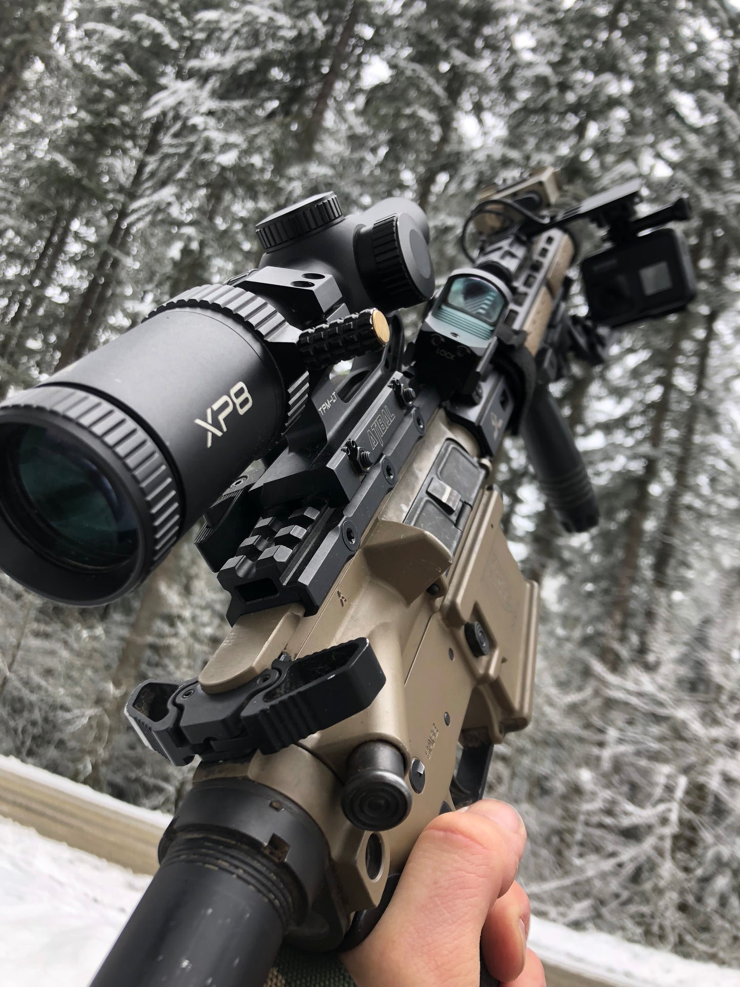 Knight's Armament Vertical Grip