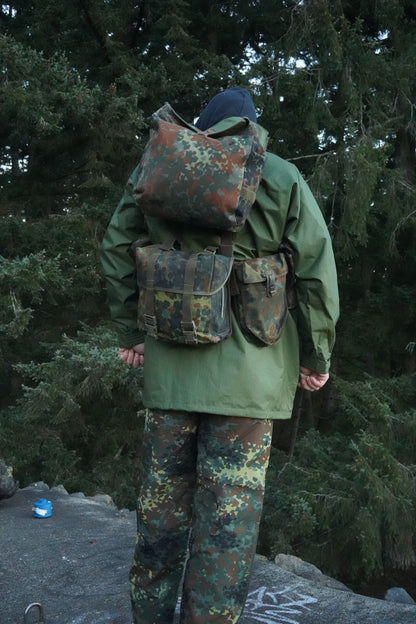 Saksan armeijan ylijäämäinen Flecktarn G3 -partiolaisen vyösetti
