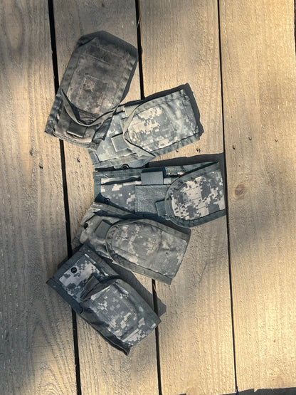 US Military Surplus MOLLE-ii Double Magazine Pouches