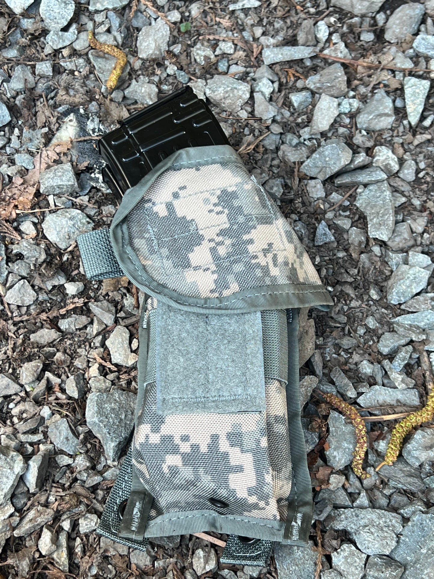 US Military Surplus MOLLE-ii Double Magazine Pouches - Multiple Patterns