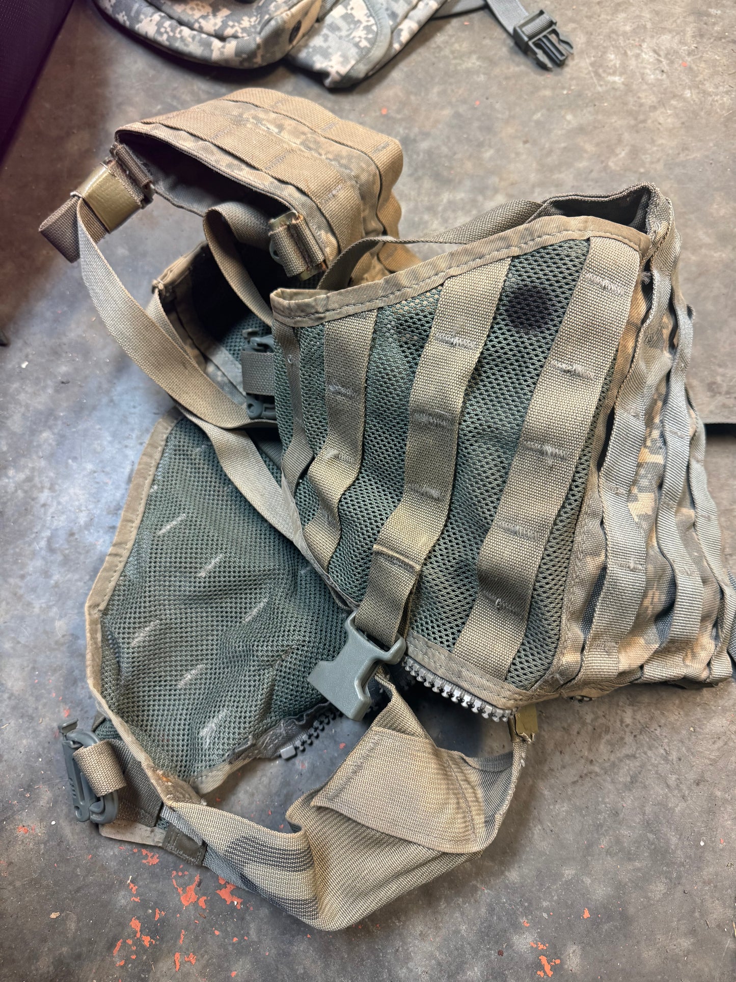 US Military Surplus Load Bearing Vests/Fighting Load carriers - Multiple Patterns