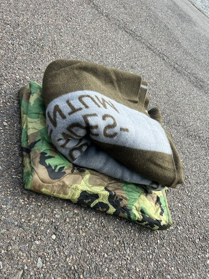 German Military Bundeswehr Wool Blankets (Bundeseigentum)