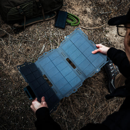 Dark Energy Spectre 18W Solar Panel