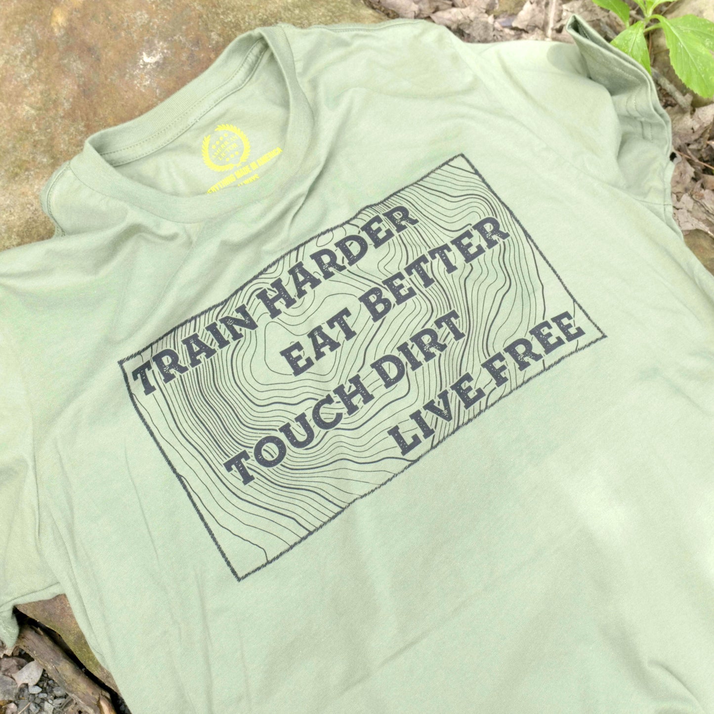 American Lictor T-Shirt: Live Harder