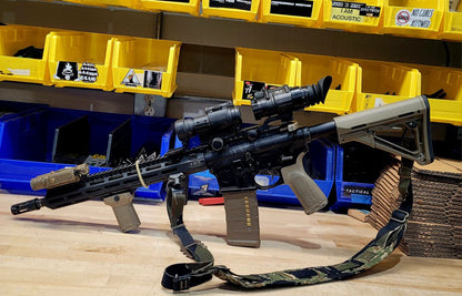 USGI Ylijäämä PVS-14 kiskokiinnike